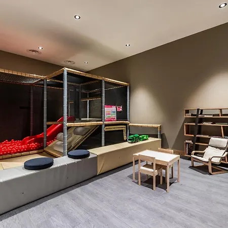 Appartement Hameau De Clotaire - By Emerald Alpe dʼHuez